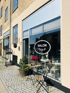 Salon Tina-P